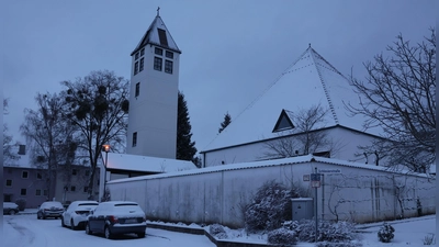 Scheinfelds evangelische Kirchengemeinde muss nun bereits den zweiten Winter ohne Pfarrer auskommen. Es besteht aber Aussicht, dass beim nächsten Weihnachtsfest wieder ein offizieller Hirte für die Gemeinde da sein wird. (Foto: Andreas Reum)