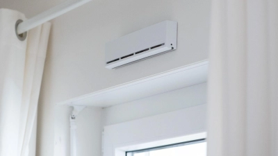 Die Filter von Lüftungsanlagen sollten alle sechs Monate gereinigt und nach einem Jahr ausgetauscht werden. (Foto: Andrea Warnecke/dpa-tmn)