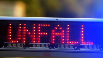 Laut Polizei entstand ein rund 18 Kilometer langer Stau. (Symbolbild) (Foto: Stefan Puchner/dpa)