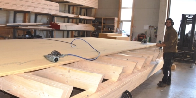 Bei das Naturholzhaus wird nicht der einfachste, sondern der für die Kunden beste Weg gewählt.  (Foto: Peter Tippl)