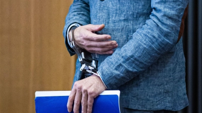 Der im Fall „Maddie“ Verdächtige sitzt im Gefängnis. Wegen einer skurrilen Zahlung ist aber unklar wie lange noch. (Archiv)  (Foto: Moritz Frankenberg/dpa Pool/dpa)