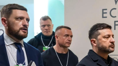 Vertreter der USA, der Ukraine und Russland wollen sich nach Angaben von Wolodymyr Selenskyj in den Vereinigten Arabischen Emiraten treffen. (Foto: Laurent Gillieron/KEYSTONE/dpa)