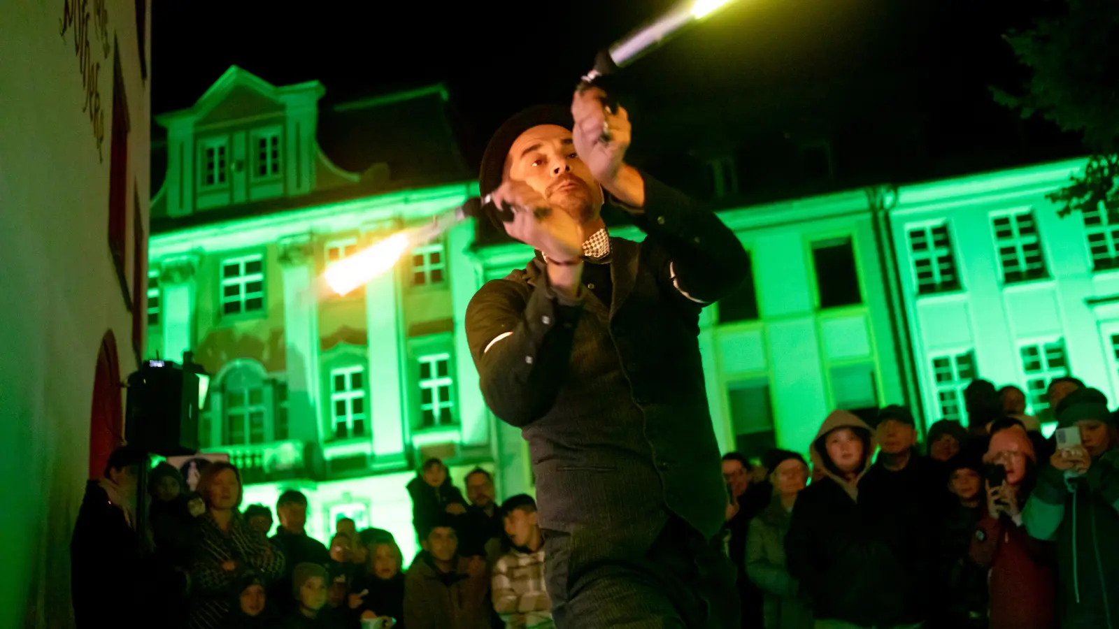 Die Grüne Nacht in Ansbach lockt zahlreiche Besucher an. (Foto: Evi Lemberger)