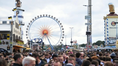 Am Samstag startet das Oktoberfest - drumherum gibt es einige ungewöhnliche Fakten. (Archiv)    (Foto: Felix Hörhager/dpa)