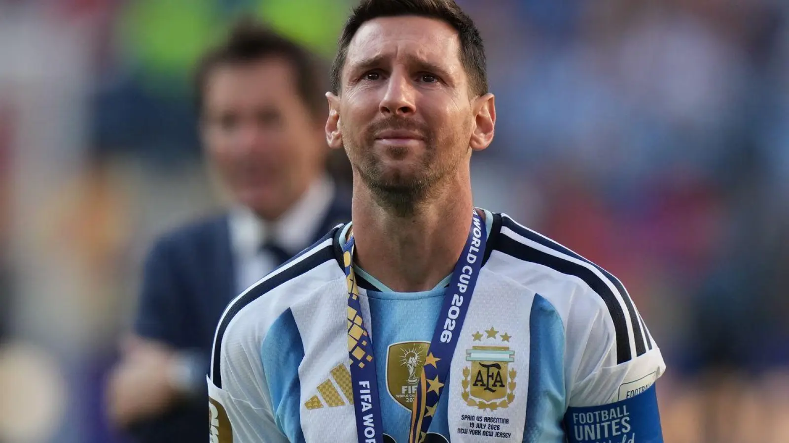Lionel Messi weinte nach dem WM-Finale bitterlich. (Foto: Stephanie Scarbrough/AP/dpa)