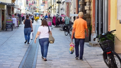 Seit 2018 ist die Innenstadt für Radlerinnen und Radler geöffnet. Seitdem wird die Entscheidung regelmäßig diskutiert, weil immer wieder Kritik an der damaligen Entscheidung geäußert wird. (Archivbild: Irmeli Pohl)