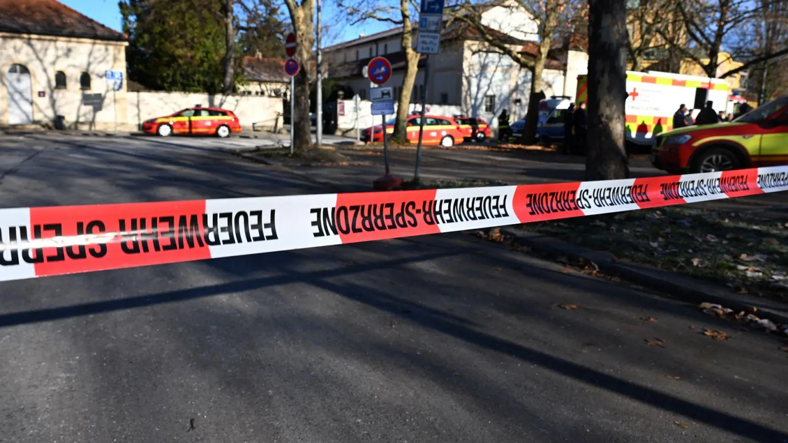 Die Entschärfung hat begonnen.  (Foto: Felix Hörhager/dpa)