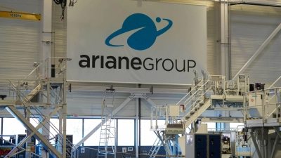 Ein Werk des Raketenherstellers Ariane Group in Frankreich.  (Foto: Thibault Camus/AP/dpa)