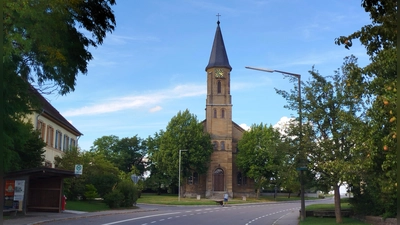 Genießen auch Sie das Kirchweihfest im schönen Lohr. Ein Besuch lohnt sich! (Foto: Christian Treffer)