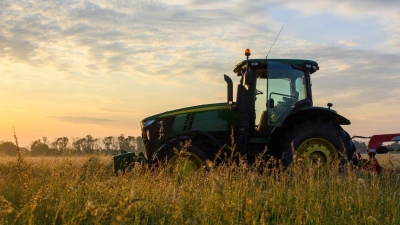 Was verdienen Landwirtinnen und Landwirte? Das Verbraucherportal „Landwirtschaft.de“ kennt die Antwort auf diese und andere Fragen. (Foto: Klaus-Dietmar Gabbert/dpa/dpa-tmn)