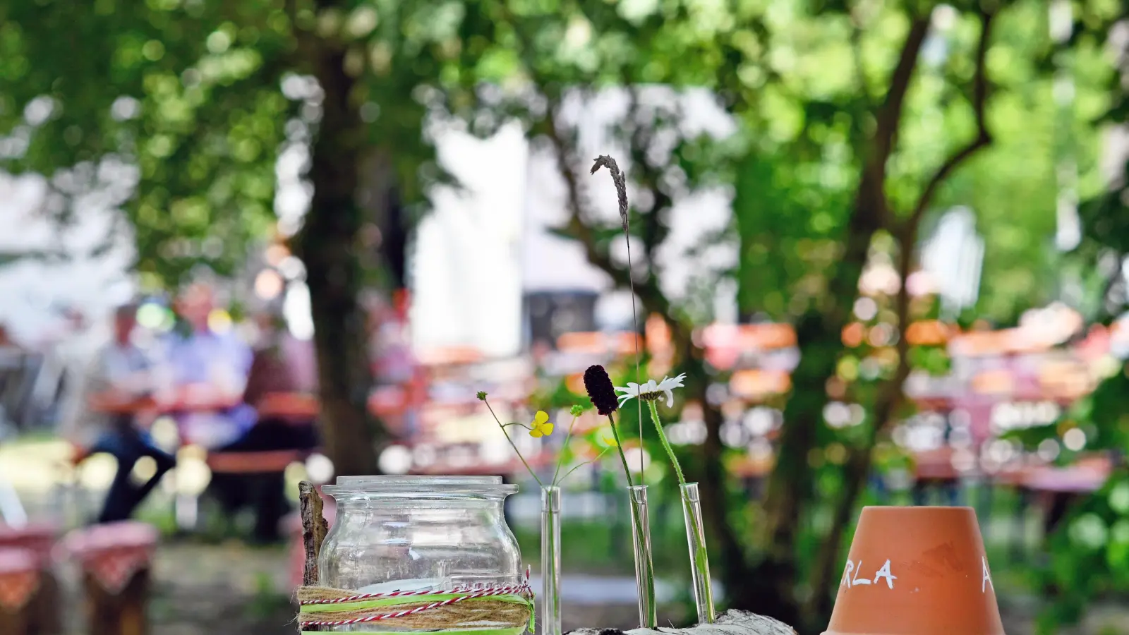 Bieranstich, Livemusik und ordentlich Trubel: Das sind die Impressionen unserer Reporter vom Ansbacher Altstadtfest 2023. (Foto: Jim Albright)