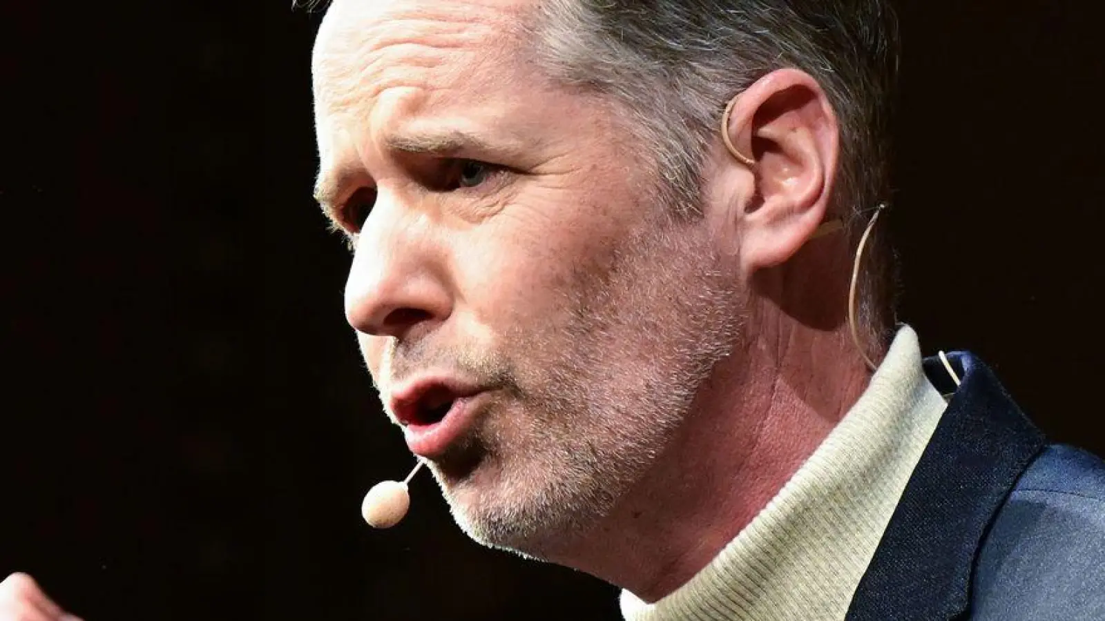 FDP-Chef Dürr ruft in Stuttgart den Neuanfang für die FDP aus. (Foto: Bernd Weißbrod/dpa)