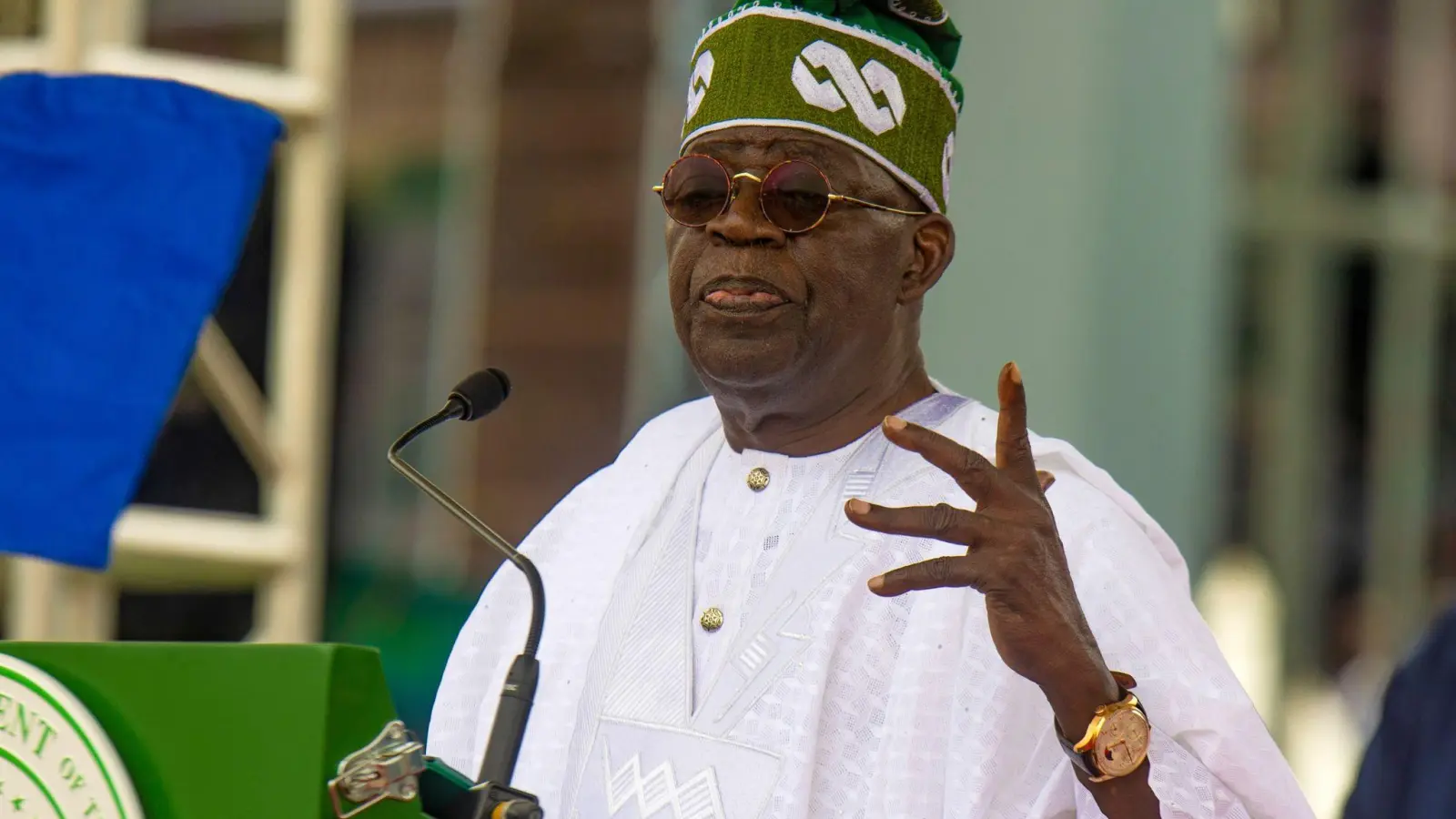 Der nigerianische Präsident Bola Tinubu setzt auf eine diplomatische Lösung im Niger. (Foto: Sunday Aghaeze/Nigeria State House/AP/dpa)