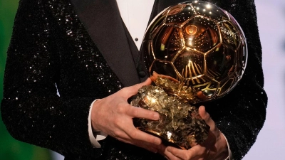 Am Montag wird zum 68. Mal der Ballon d&#39;Or vergeben. (Foto: Christophe Ena/AP/dpa)