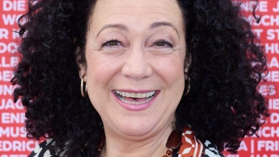 Fernsehstar Barbara Wussow hat bei ihren ersten Dreharbeiten auf dem „Traumschiff“ den Dampfer zuerst verpasst. (Foto: Annette Riedl/dpa)