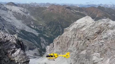 Beim Klettern in Südtirol ist ein 31 Jahre alter Deutscher tödlich verunglückt. (Foto: Handout) (Foto: -/Bergrettung Italien/dpa)