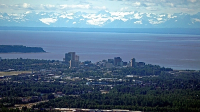 Die Stadt Anchorage ist Schauplatz eines Treffens zwischen US-Präsident Trump und dem russischen Präsidenten Putin. (Foto: Al Grillo/ZUMA Press Wire/dpa)