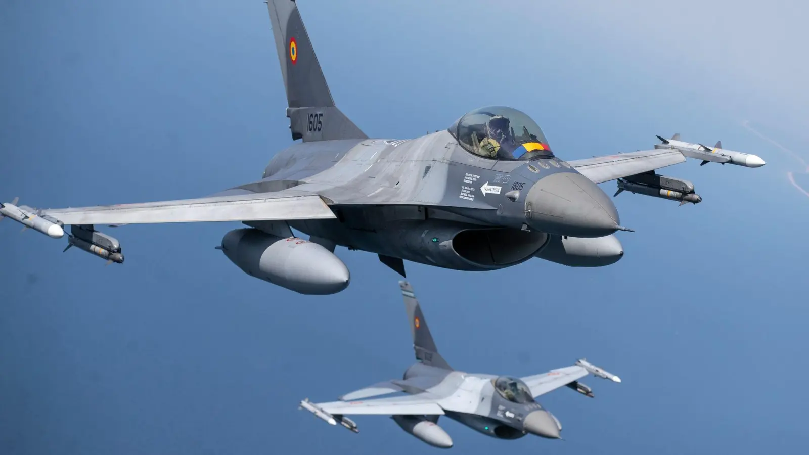 Im Baltikum übernehmen Kampfjets aus Nato-Staaten die Luftraumüberwachung. (Archivbild)  (Foto: Mindaugas Kulbis/AP)