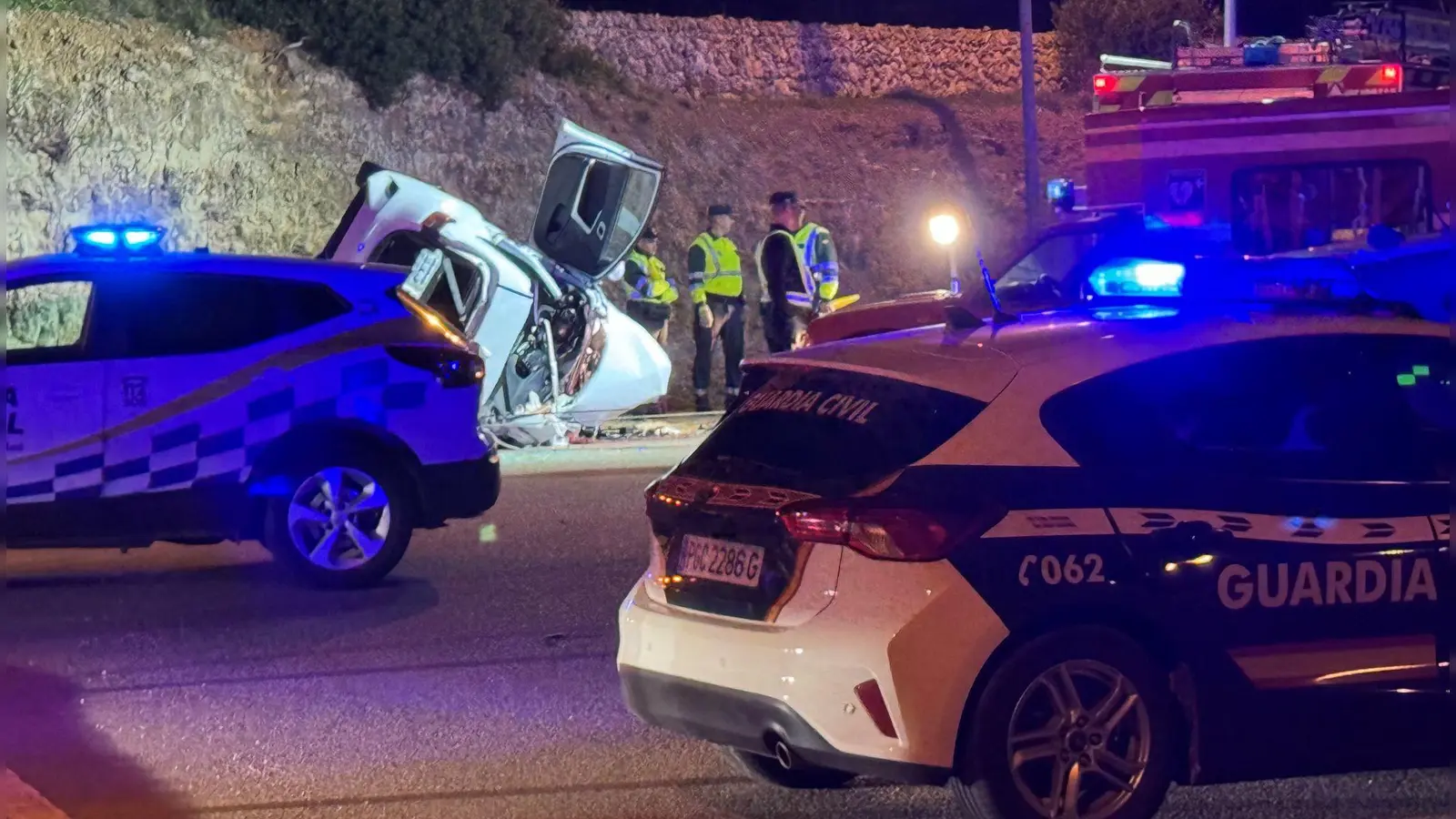 Bei einem Unfall auf Menorca gab es mehrere Tote (Handout-Foto). (Foto: Tolo Mercadal/dpa)