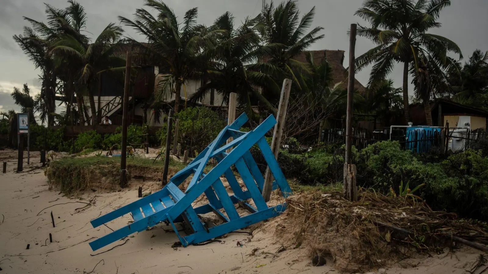 Trotz starker Winde fielen die Schäden auf der Halbinsel Yucatán weniger schlimm aus als befürchtet. (Foto: Felix Marquez/dpa)