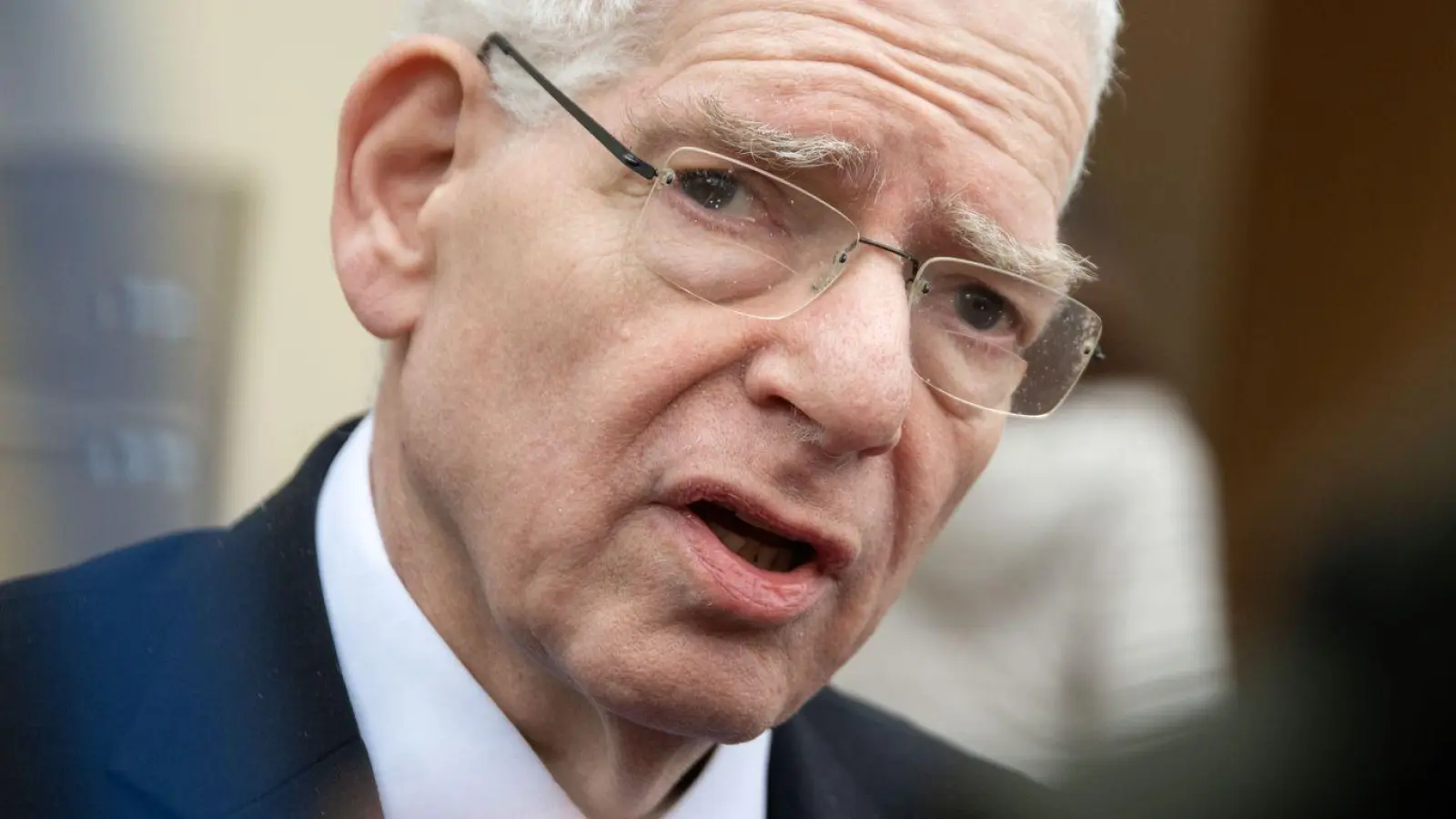 Josef Schuster strebt eine weitere Amtszeit als Zentralratspräsident an. (Archivbild) (Foto: Pia Bayer/dpa)
