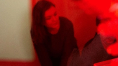 Transgenerationale Traumata: Schwere seelische Belastungen wie Krieg, Flucht oder Gewalt können nicht nur Betroffene selbst, sondern auch deren Kinder und Enkel beeinflussen. (Foto: Klaus-Dietmar Gabbert/dpa-tmn)