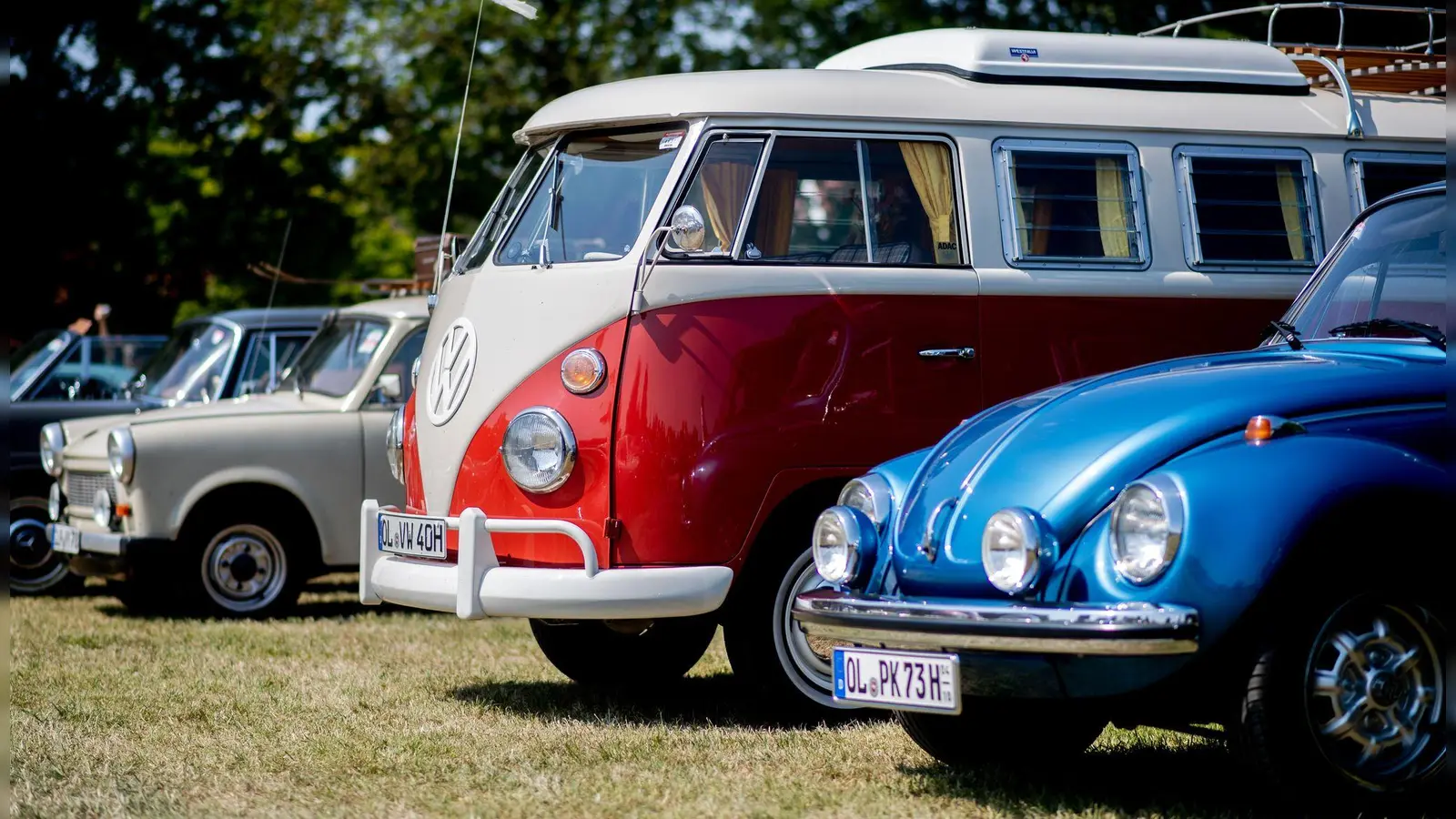 Aktuell stagnieren die Oldtimer-Preise, sagt ein Experte. (Archivfoto) (Foto: Hauke-Christian Dittrich/dpa)