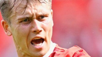 Der 1.. FC kaiserslautern hat einen späten Sieg gegen Darmstadt 98 gefeiert. (Foto: Uwe Anspach/dpa)