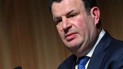 Hubertus Heil (SPD) beim Festakt der Hans-Böckler-Stiftung zu 75 Jahre Tarifvertragsgesetz. (Foto: Britta Pedersen/dpa)