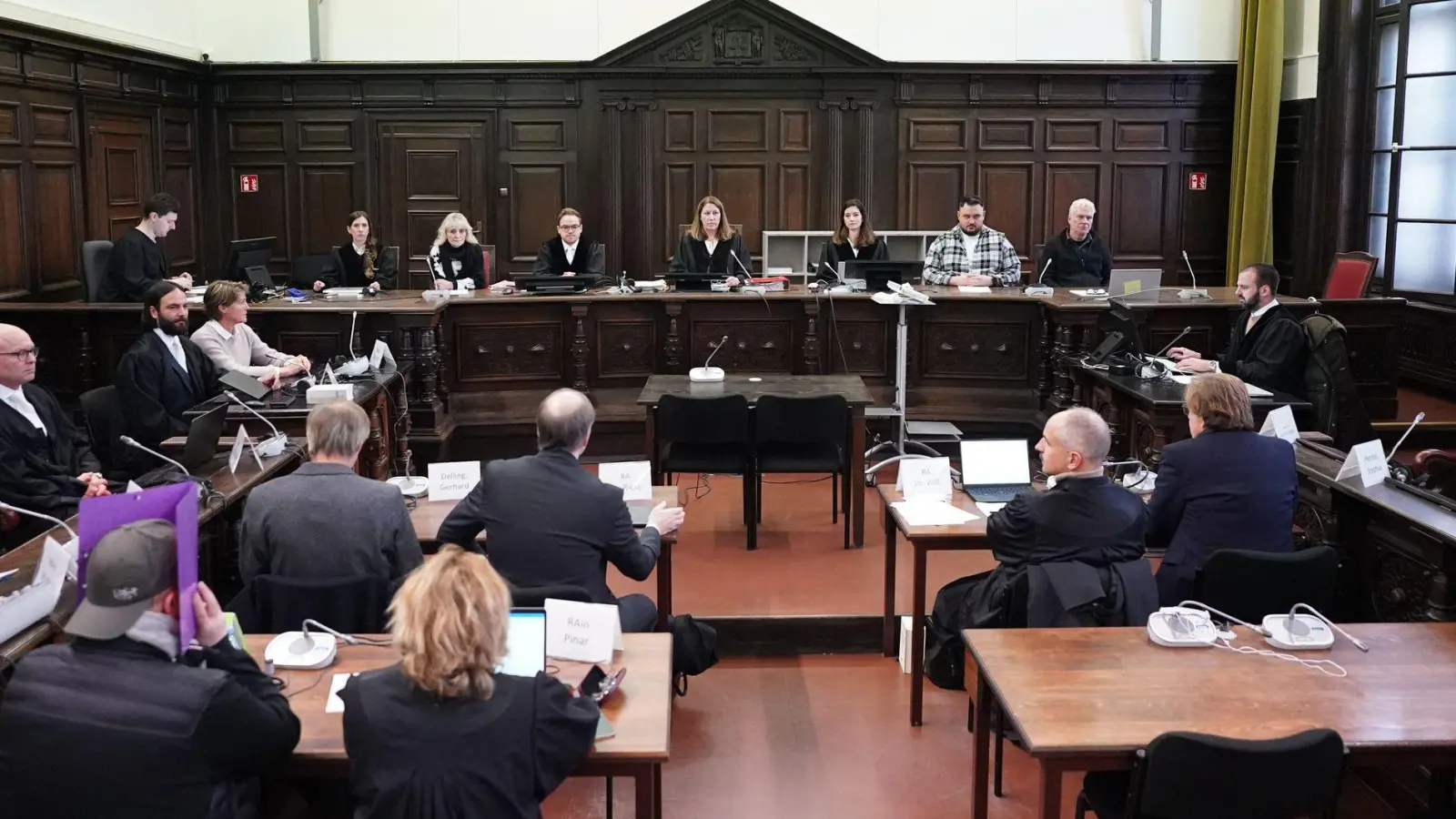 Der Prozess wird erst wieder im neuen Jahr fortgeführt. (Foto: Marcus Brandt/Pool dpa/dpa)