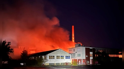 Dieses Bild bot sich der Feuerwehr Dietersheim bei der Anfahrt.  (Foto: Feuerwehr Dietersheim)