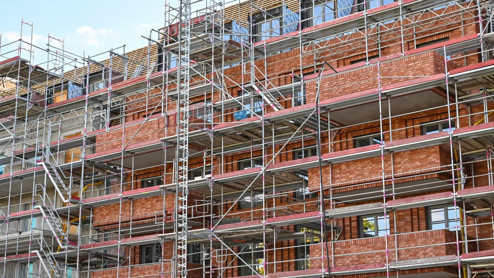 Es gibt Bewegung beim Wohnungsbau in Deutschland. (Archivbild) (Foto: Patrick Pleul/dpa)