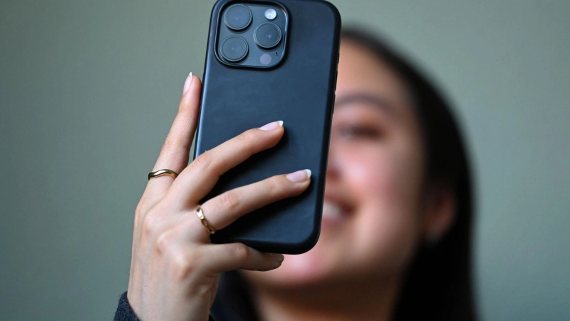 Wechsel leicht gemacht: Dank des Telekommunikationsgesetzes ist der Anbieterwechsel unkompliziert und ohne Zusatzkosten möglich. (Foto: Elisa Schu/dpa/dpa-tmn)