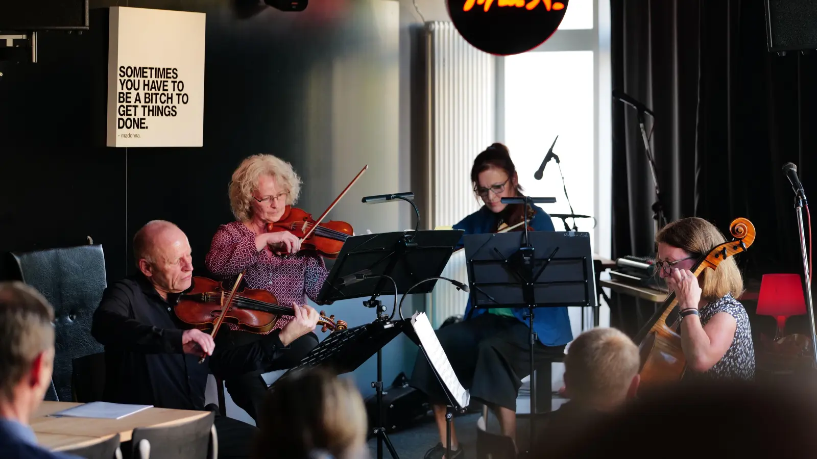 Bringt klassische Kammermusik in die „Kammer”: das Quartett des Ansbacher Kammerorchesters. (Foto: Simon Rosenbauer)