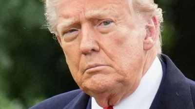 Trump will mehr Produktion in den USA.  (Foto: Jacquelyn Martin/AP/dpa)