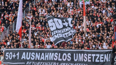Die Meinung vieler Fans zur 50+1-Regel ist klar. (Archivbild) (Foto: Jan Woitas/dpa)