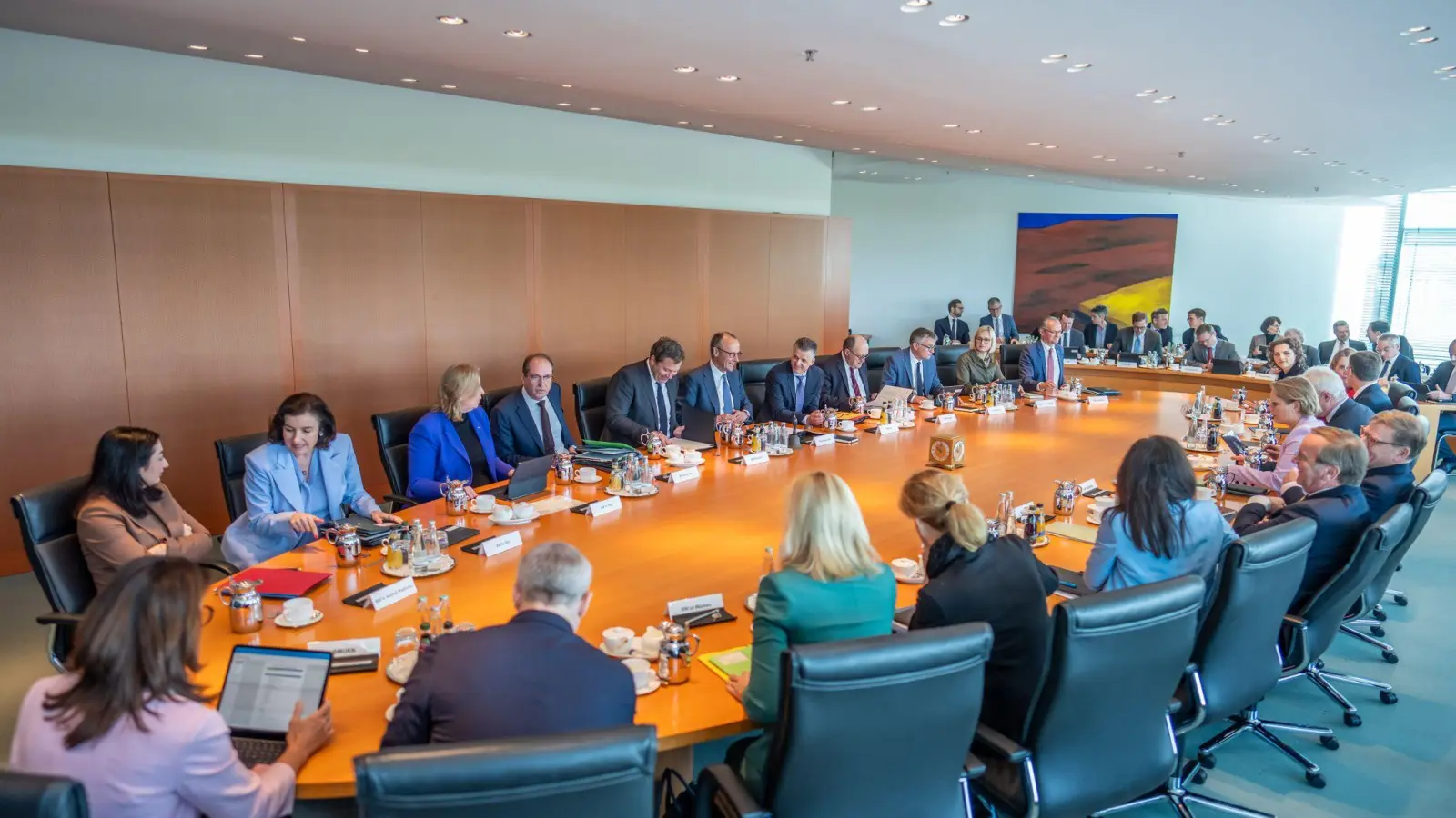 Zur IP-Adressenspeicherung gab es vor der Kabinettsbefassung Abstimmung zwischen dem Bundesinnenministerium und dem Justizressort.  (Foto: Michael Kappeler/dpa)