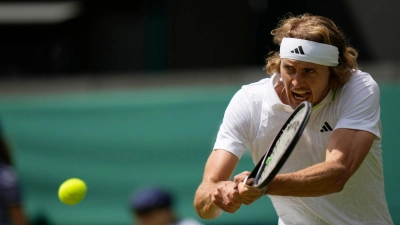 Alexander Zverev setzte sich in drei engen Sätzen gegen Gijs Brouwer durch. (Foto: Alastair Grant/AP)