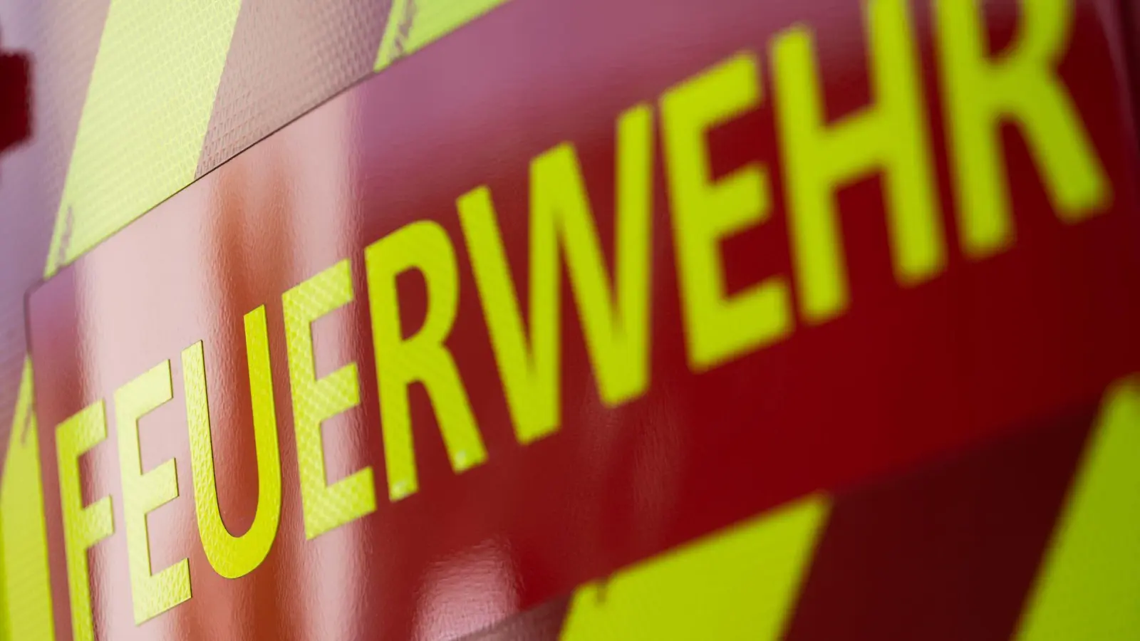 Die Feuerwehr konnte den Brand schnell löschen. (Symbolbild) (Foto: Marijan Murat/dpa)