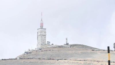 Am Freitag geht es bei der Frauen-Tour den Mont Ventoux hinauf. (Foto: David Stockman/BELGA/dpa)