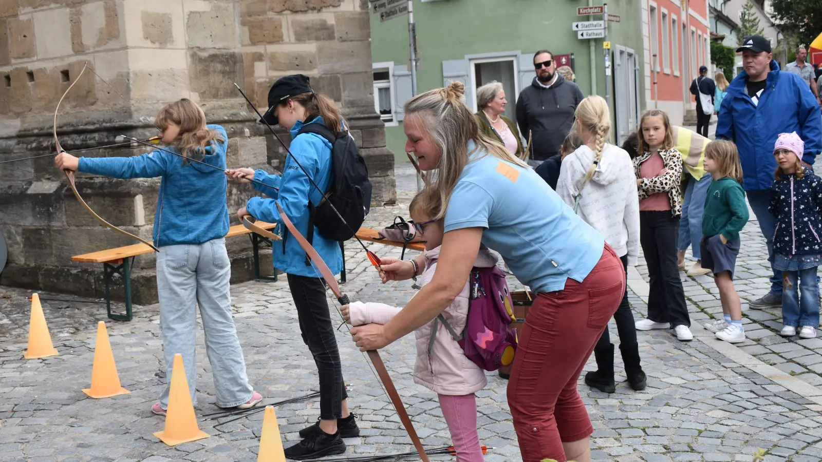 Die Feuchtwanger Innenstadt hatte sich beim Guldenlauf, organisiert vom Gewerbeverein Spitze, in einen großen Spielplatz verwandelt. (Foto: ERICH HERRMANN)