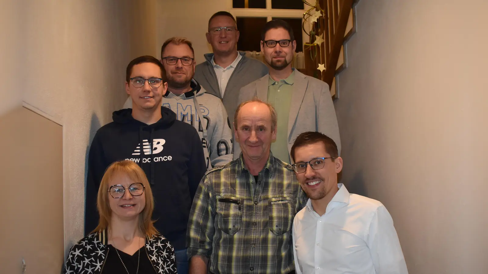 Die Bügernahe Liste in Neuhof präsentierte ihre Kandidaten und Kandidatinnen für die Kommunalwahl. Nicht alle konnten zur Nominierungsversammlung kommen. (Foto: Ute Niephaus)