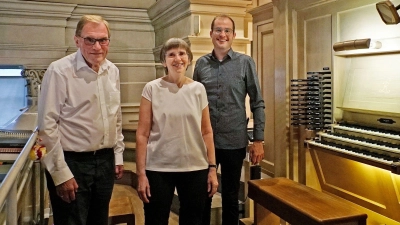 Gestalteten in Ansbach einen Konzert-Spaziergang zum Deutschen Orgeltag (von links): Rainer Goede, Ulrike Walch und Thorsten Rascher. (Foto: Elke Walter)