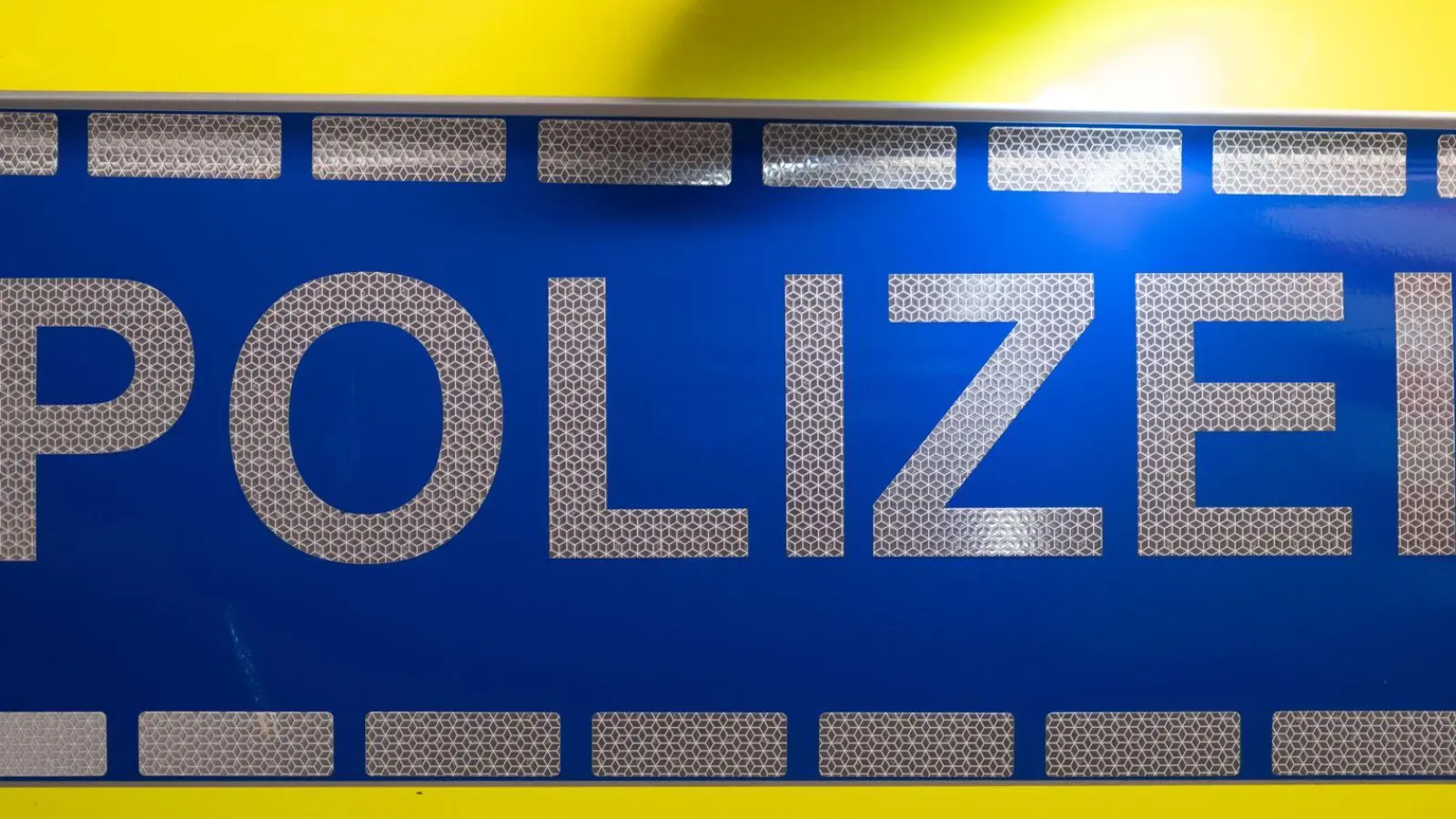 Der 14-Jährige verständigte die Polizei, doch die mutmaßlichen Täter konnten bisher nicht gefasst werden. (Symbolbild) (Foto: Robert Michael/dpa)