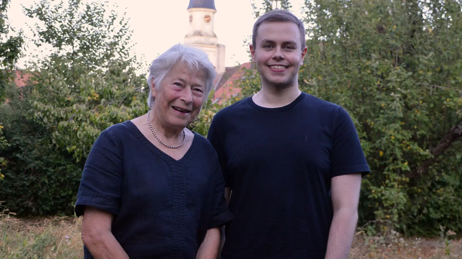 Susanne Espenschied-Raps und Tim Huprich vom Uffenheimer Bündnis gegen Rechtsextremismus kämpfen für mehr digitale Freiheit. (Foto: Johannes Zimmermann)