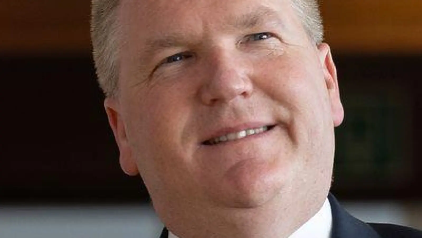 Nicht ein einziger Euro solle nach Meinung der EU-Kommission in Länder fließen, in denen die Rechtsstaatlichkeit nicht respektiert wird, sagt EU-Kommissar Michael McGrath. (Archivbild)  (Foto: Omar Havana/AP/dpa)