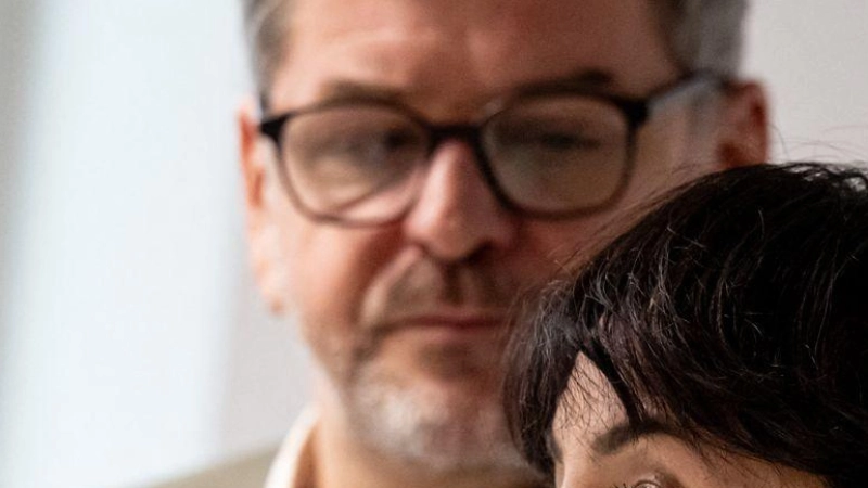 Die Spitzen von Linken, Grünen und SPD in Berlin hatten ihr Sondierungspapier am Wochenende vorgestellt. (Archivbild) (Foto: Fabian Sommer/dpa)