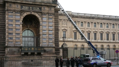 Die Polizei ist vor Ort. (Foto: Dimitar Dilkoff/AFP/dpa)