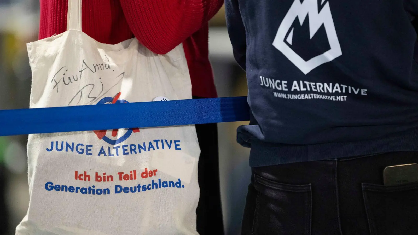 Die Junge Alternative ist Geschichte. Die neue AfD-Jugendorganisation soll „Generation Deutschland“ heißen. (Archivbild)  (Foto: Sebastian Kahnert/dpa)