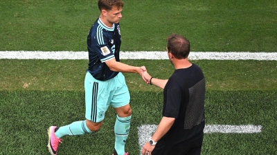Kimmich und Nagelsmann wissen nun den Gegner. (Foto: Tom Weller/dpa)